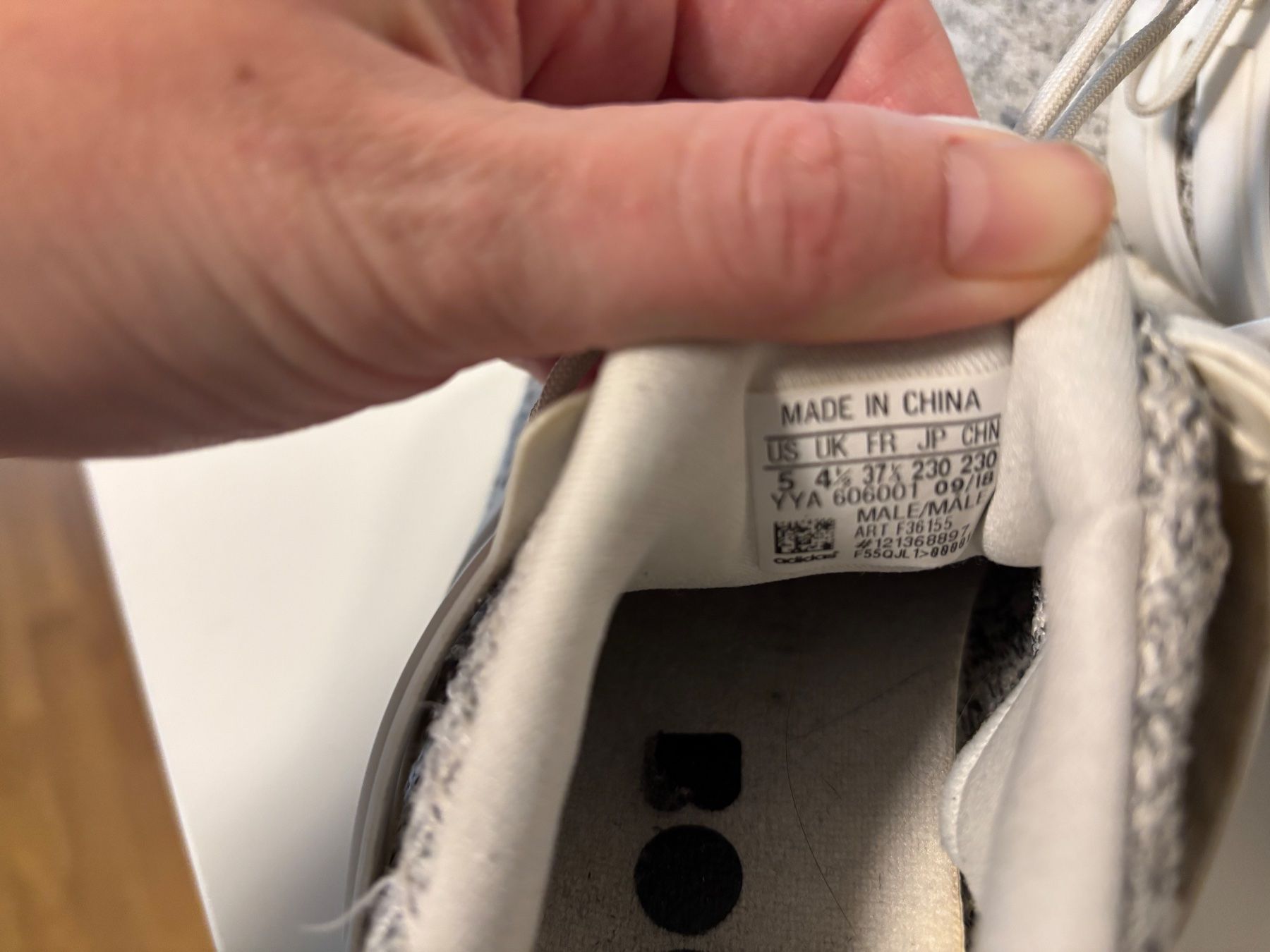 Adidas Damenschuhe: Adidas Ultra Boost – Gebraucht aus Bern von maeri_w 2