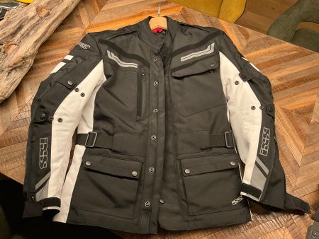 IXS Tourenjacke mit Innenfutter / 2 mal getragen
