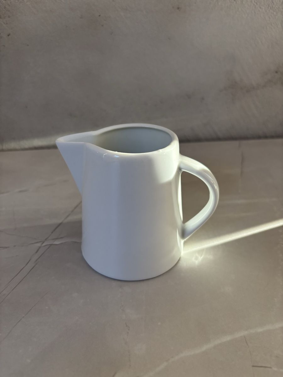 Caraffe: MILCHKÄNNCHEN – Nuovo (secondo la descrizione) da St. Pantaleon venduto da fixx96