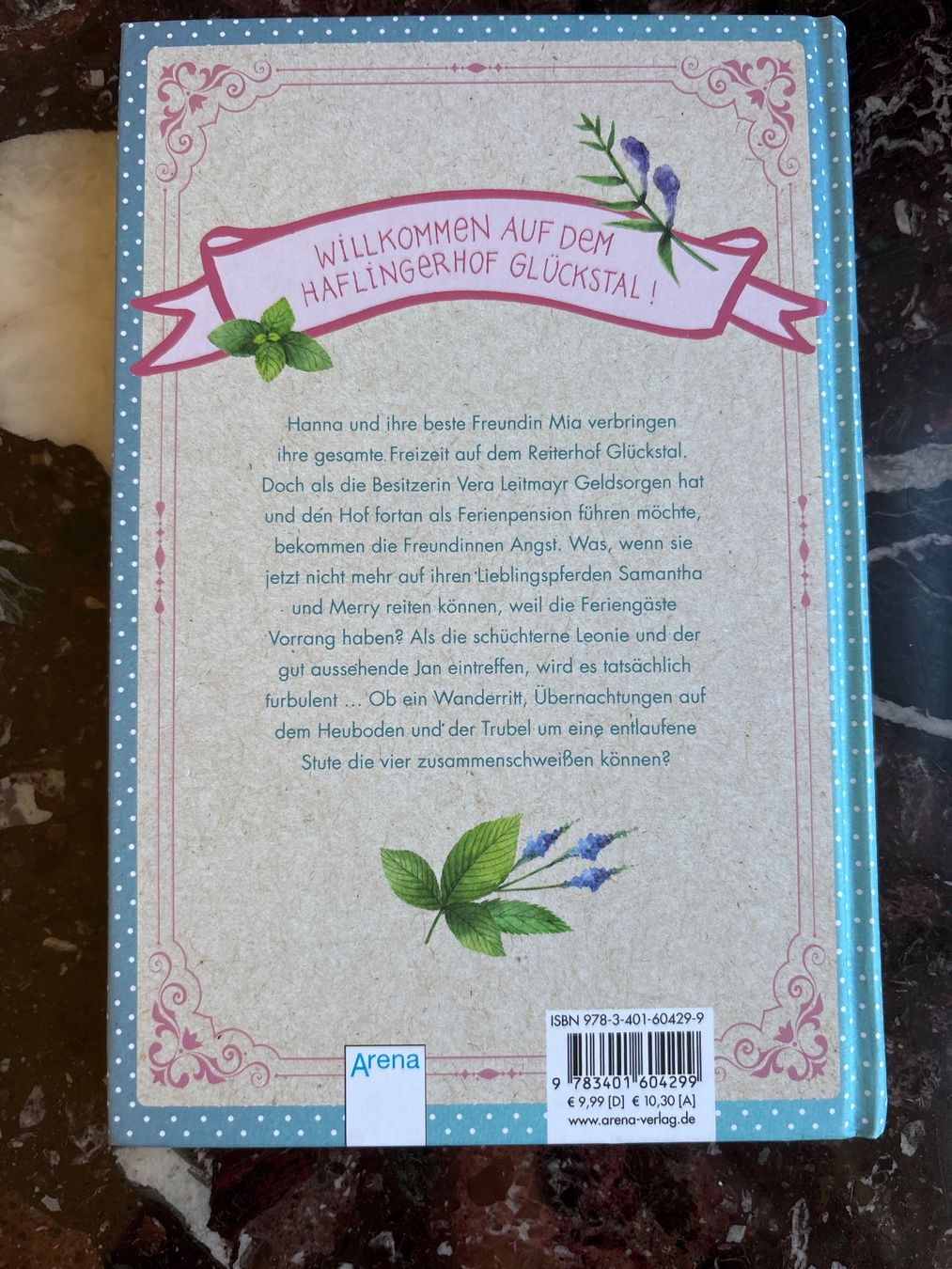 Libri: Reiterhof Glückstal - Heubodentage und Lagerfeuernächte – Usato da Genève venduto da Livsonman 1
