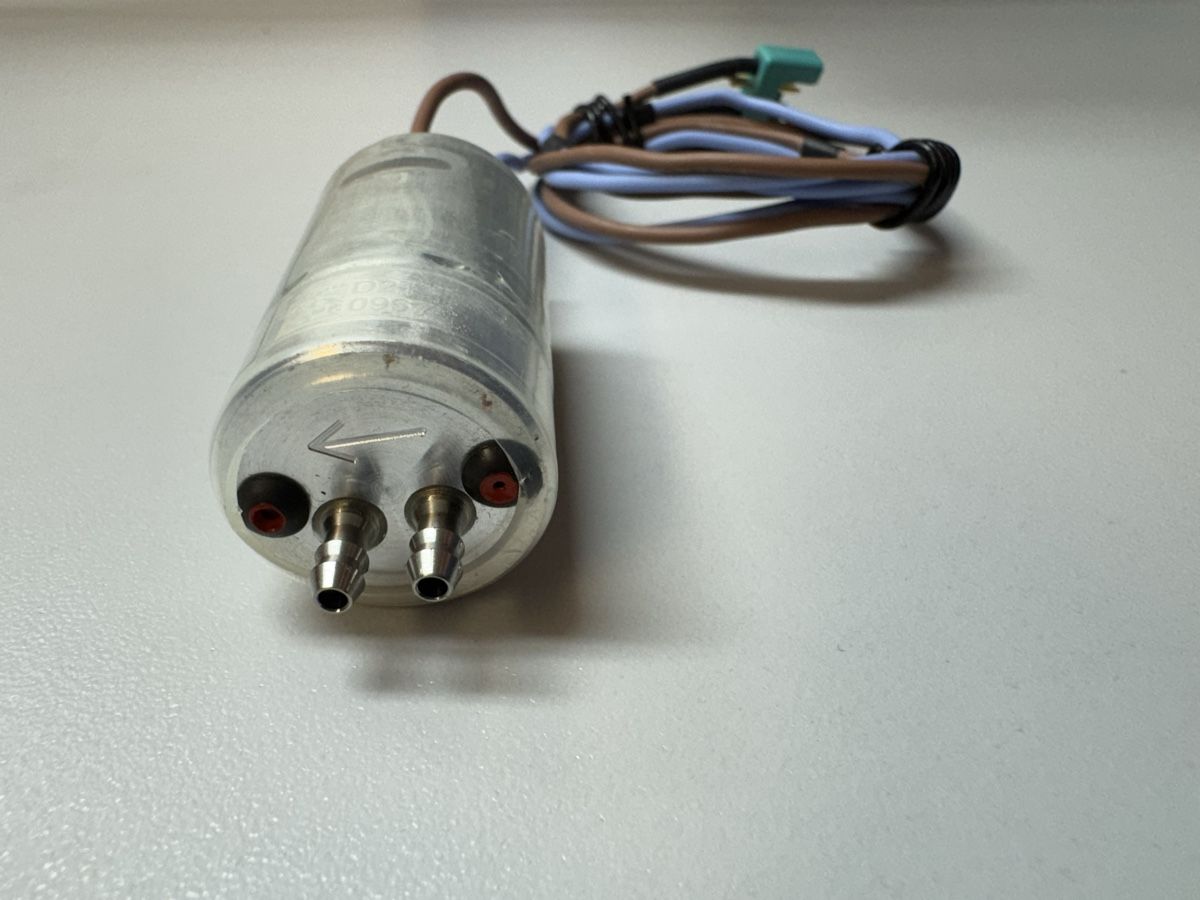 RC Modellbau: Kerosinpumpe Jet  Cat – Gebraucht aus Oensingen von Krawa 2