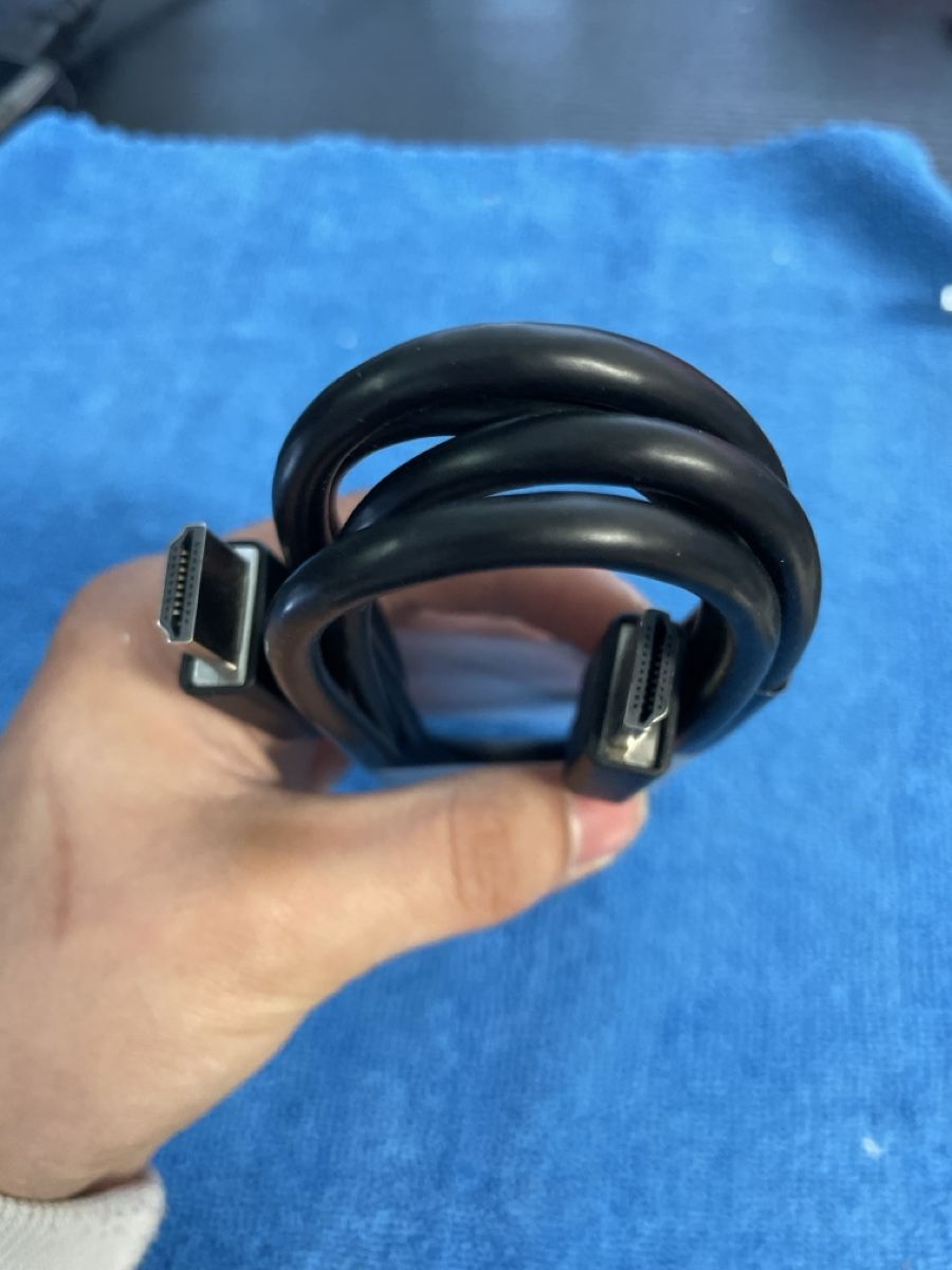 Adattatori: HDMI Kabel Brandneu – Nuovo e nell'imballaggio originale da Abtwil sg venduto da Kueng.MultiOutlet 1