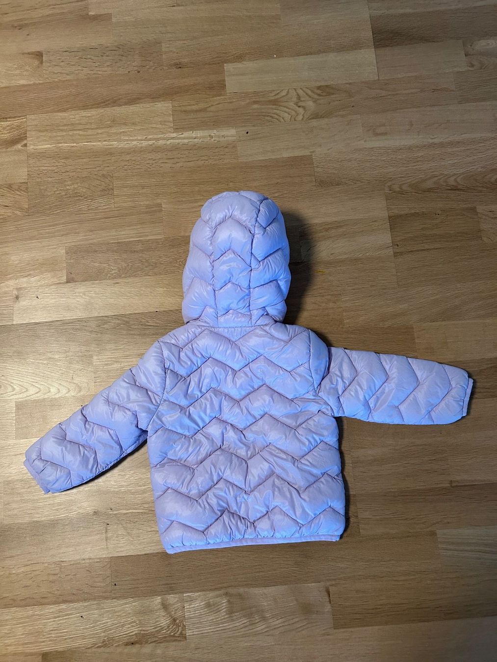 Benetton Jacken & Mäntel: Benetton Dauenjacke Mädchen Winter – Gebraucht aus Zug von Domino44 1