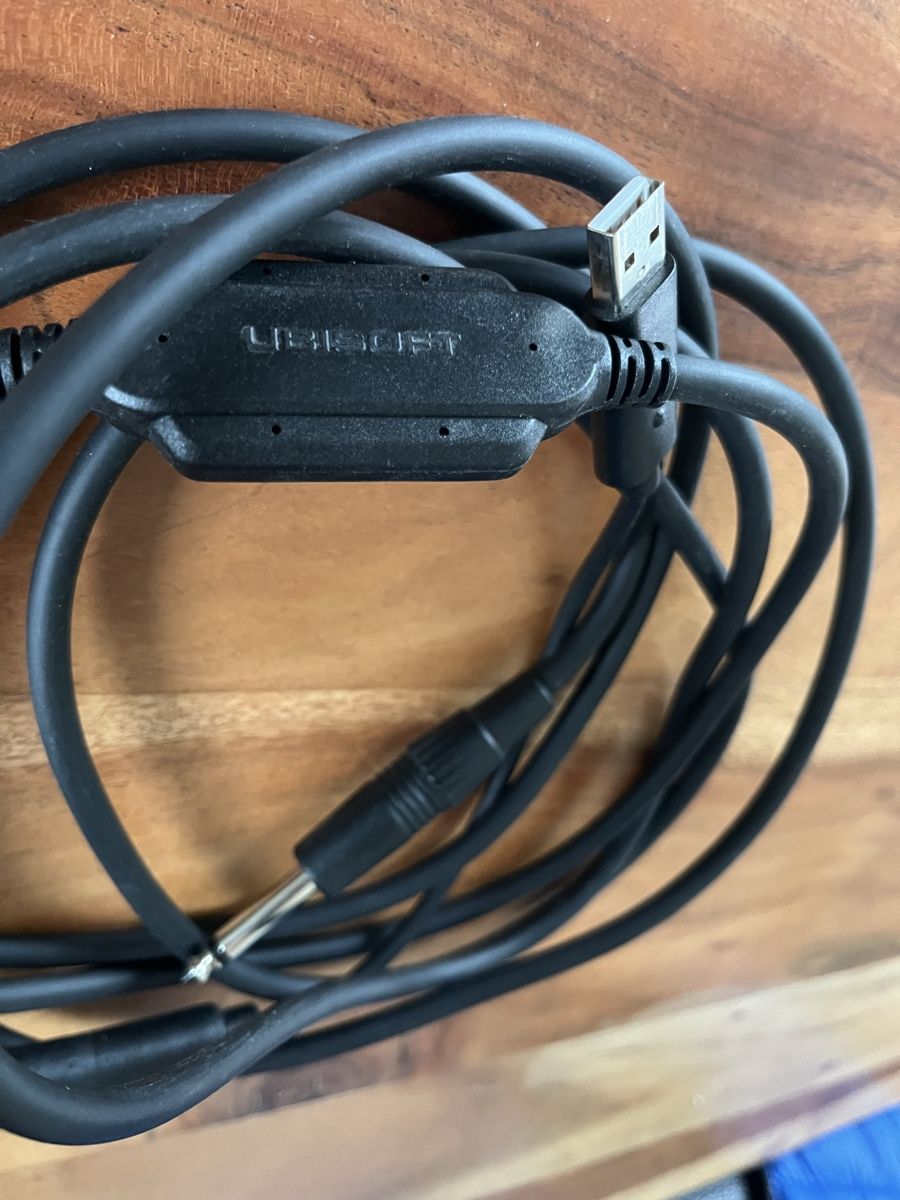 Giochi: XBox 360 Rocksmith 2014 inkl. Real Tone Kabel – Usato da Schübelbach venduto da Klabauterli 2