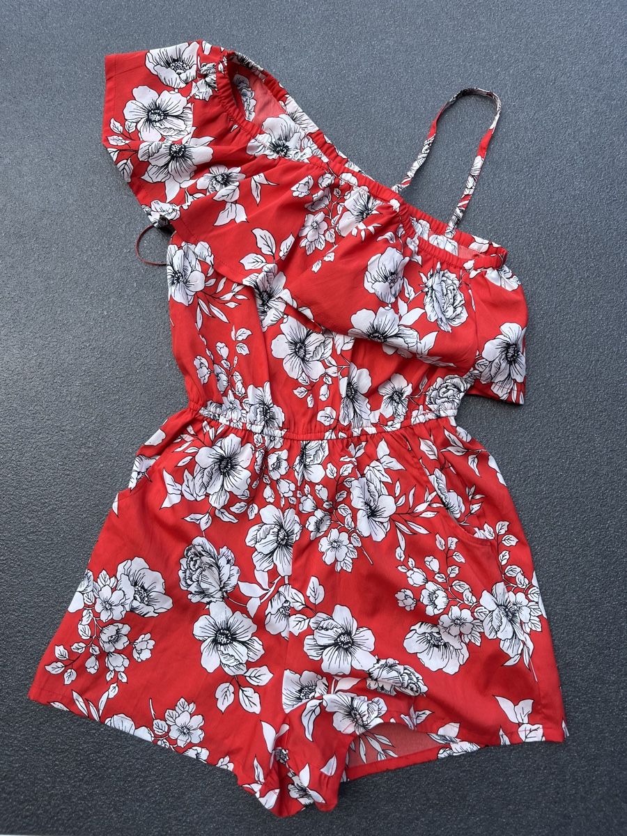 New Look Tute: Süsser Blumen-Jumpsuit – Usato da Dietikon venduto da na_129