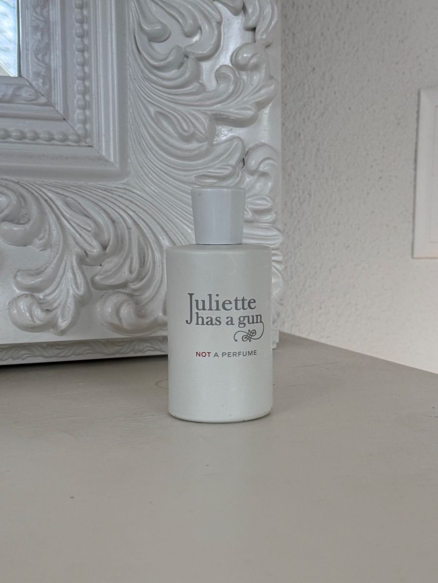 Profumi & Eau de Toilette: Not a Perfume Juliette has a Gun 3 ml – Usato da St. Gallen venduto da di_146