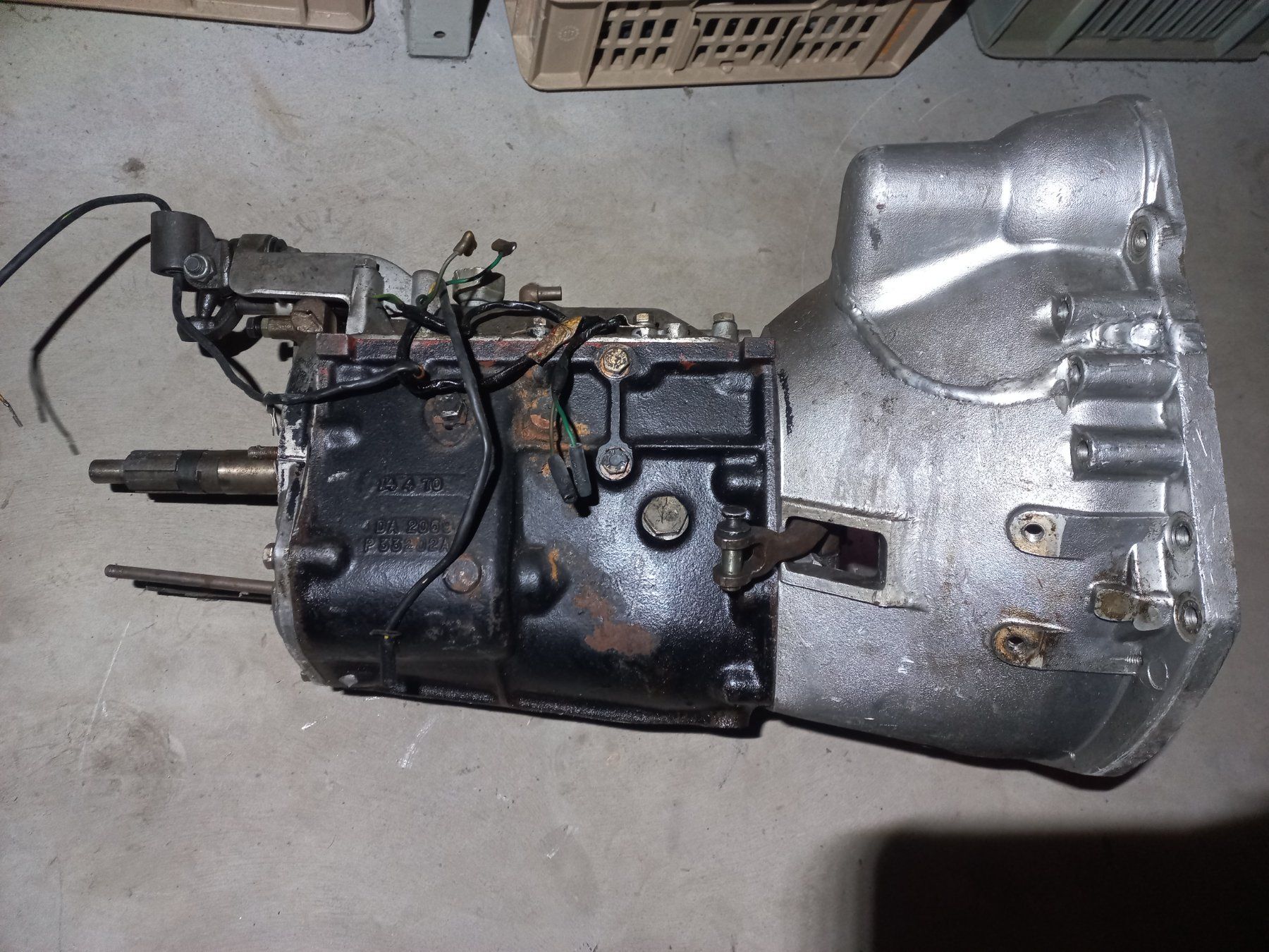 Jaguar Toutes les pièces auto: Oldtimer Synchromesh - Getriebe Jaguar XKE / E - Type / XJ – D'occasion à DULLIKEN par Lerchclassicdulliken