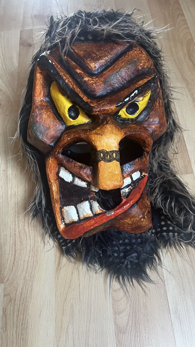 Costumi: Tschäggete Oberteil und Maske / Larve – Nuovo (secondo la descrizione) da Härkingen venduto da hamschter73 2
