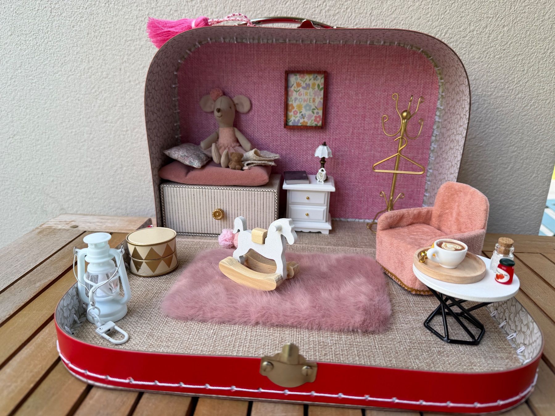 Giocattoli: Haus-Köfferchen mittel / pink - mit Ballerina Maileg Maus – Nuovo (secondo la descrizione) da Richterswil venduto da binchen03