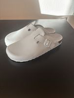 Weisse Clinic Dress Clogs, Grösse 39, Top Zustand!