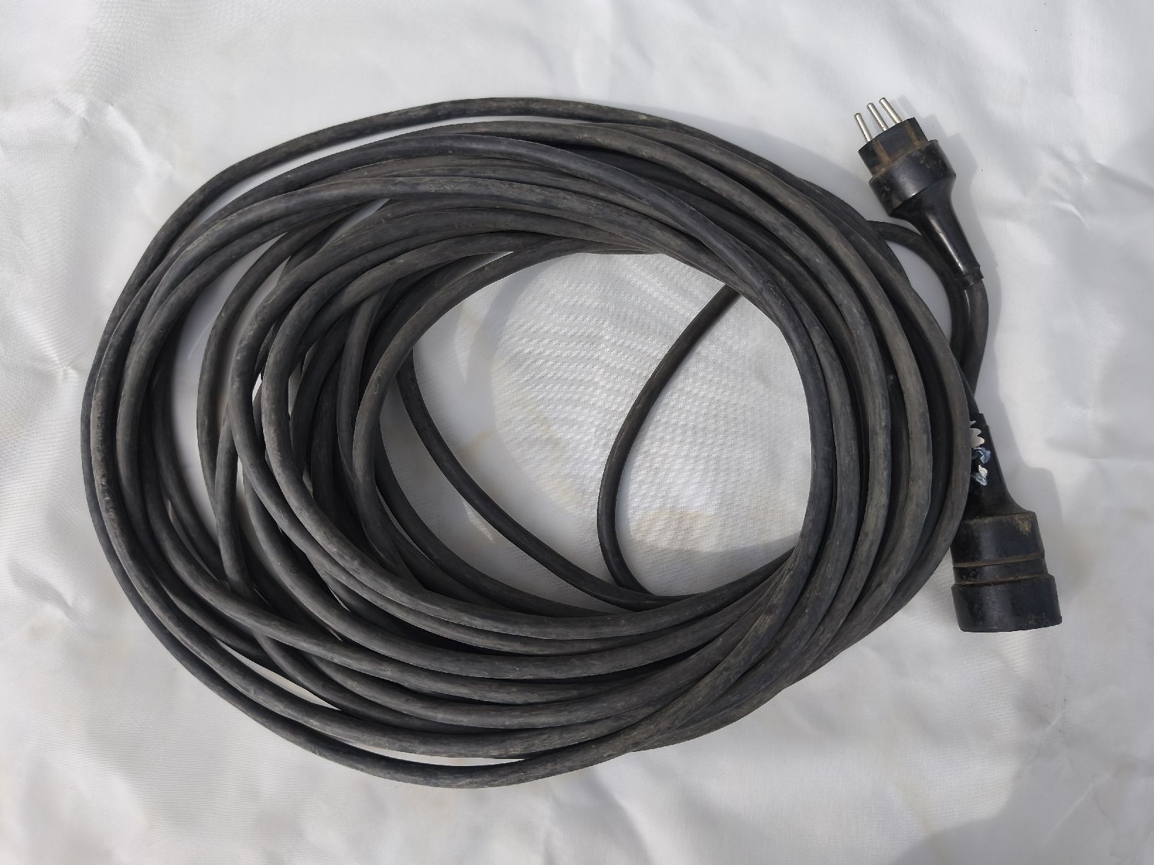 Cavi: Kabel mit Stecker und Kupplung   – Usato da Herisau venduto da Cello_63