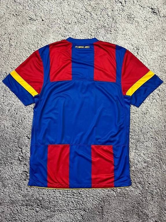 Nike Leibchen & Hosen: FC Basel Trikot Saison 11/12 Gr. M – Gebraucht aus Basel von noe.isler 1