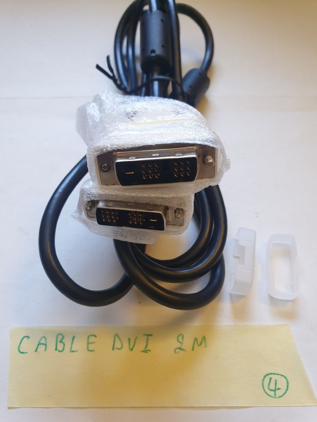 Kabel: Câble Dvi to Dvi / 2m / pas testé – Gebraucht aus Moudon von Amaroli7