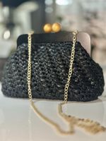 Chic Vintage Black Woven Evening Bag with Gold Chain 👜✨