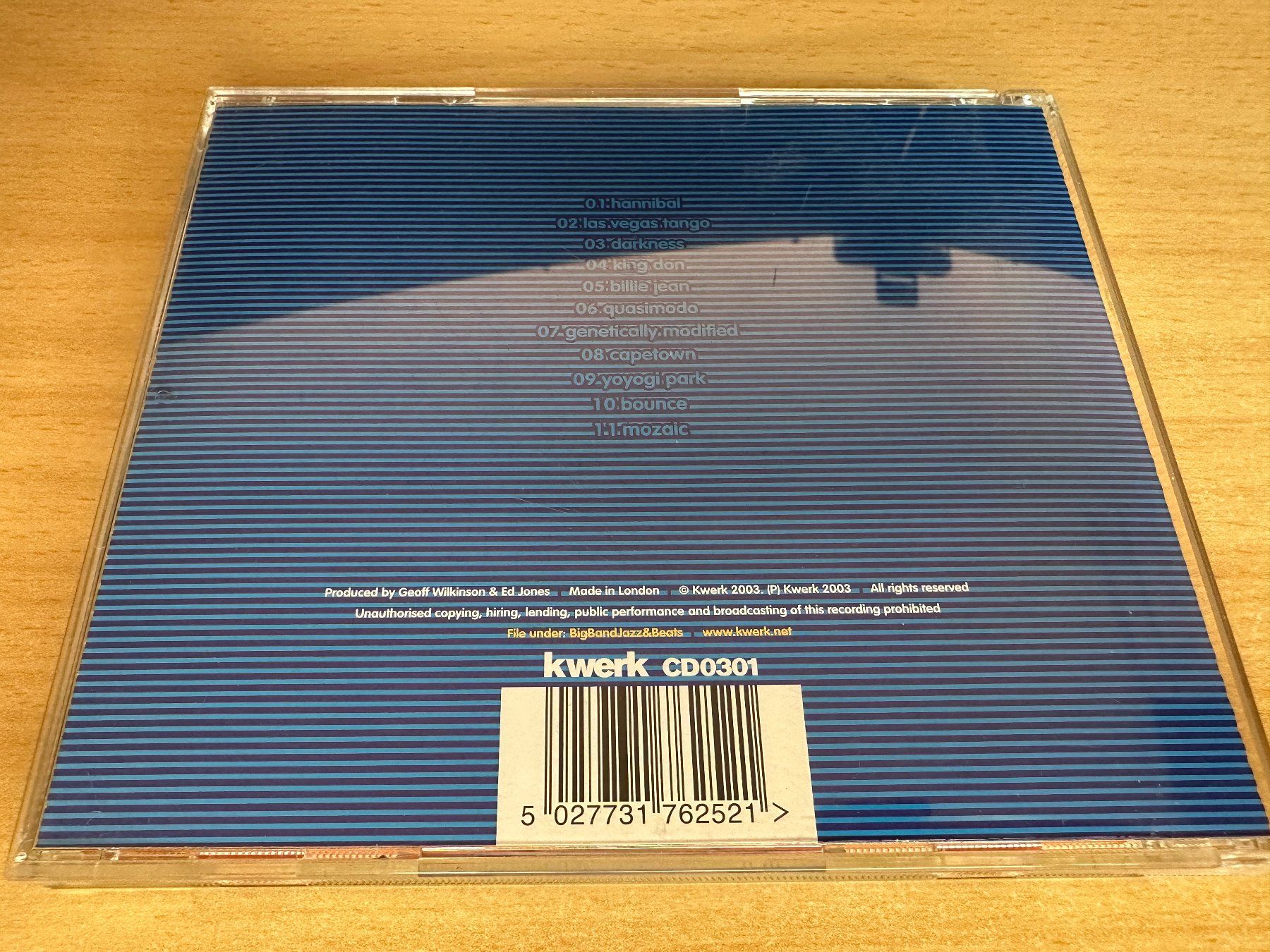 CD: ed|ge – A View From The ed|ge – Usato da Rikon im Tösstal venduto da Alpenmutz 1