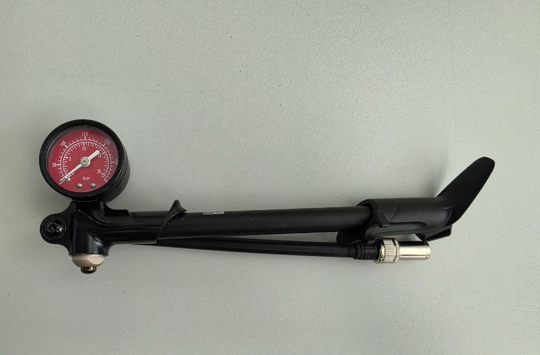 Rockshox Pompes: Rockshox Gabel- und Dämpfer Pumpe – D'occasion à Winterthur par TheMatrixHasYou