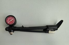 Rockshox Gabel- und Dämpfer Pumpe