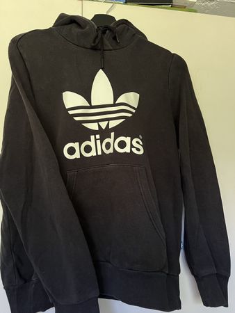 Hoodie adidas schwarz Grösse S guter Zustand