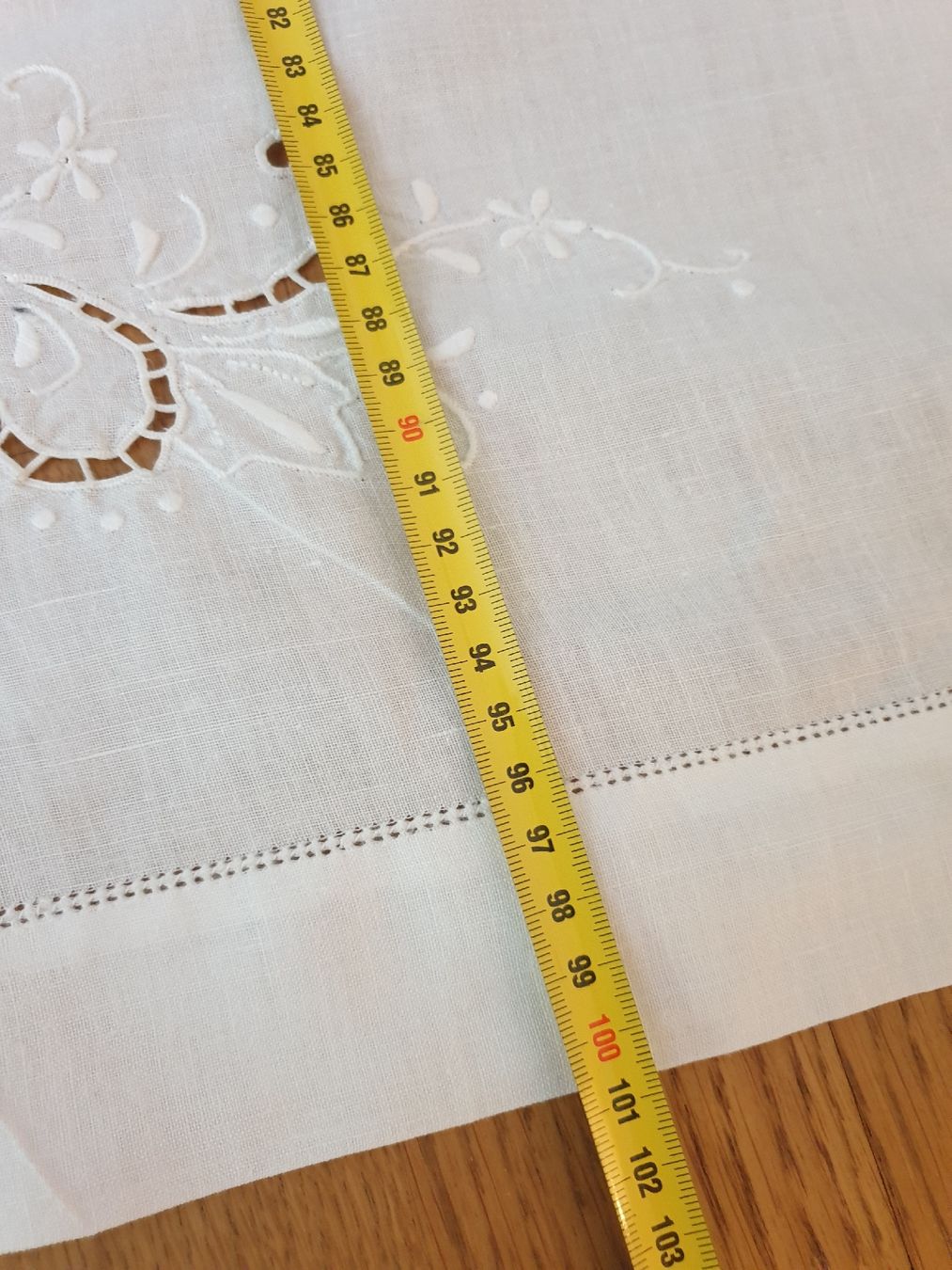 Tessuti: altes Handtuch / Tischdecke / Läufer – Usato da Zumikon venduto da chri75 4