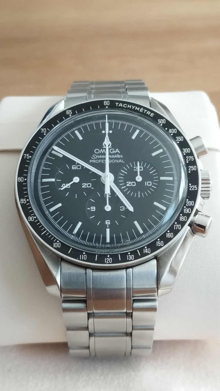 Omega Orologi: Omega Speedmaster Professional JG 2018 mit Legendary-Box – Usato da Eiken venduto da Koh 3