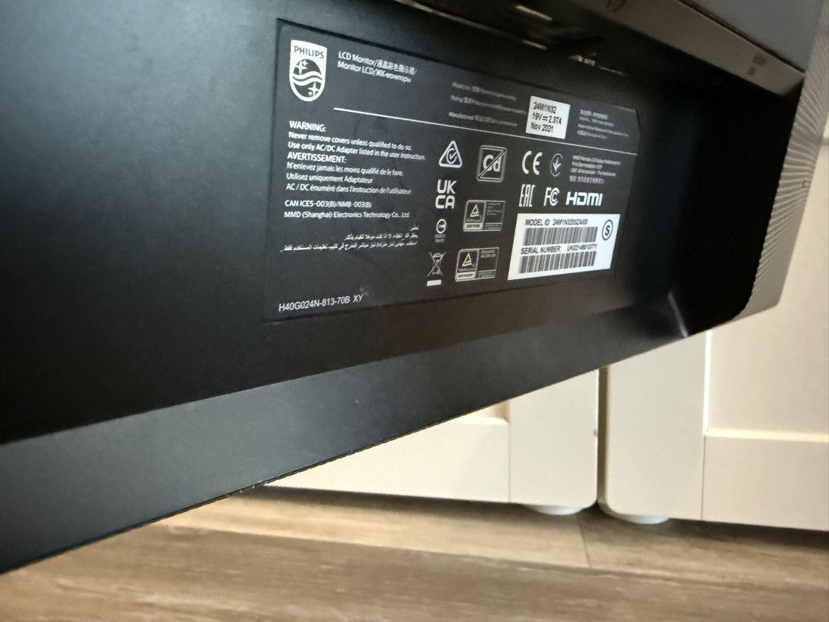 Philips Monitor: Philips Computer Bildschirm schwarz – Usato da Selzach venduto da TiffanysSO 3