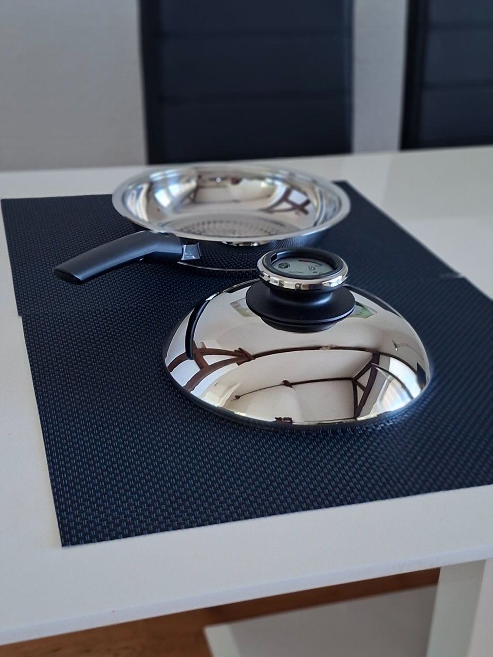 Amc Pfannen: AMC HOTPAN 24CM 2.0 LITER – Neu (gemäss Beschreibung) aus Aefligen von Mbuchser 3