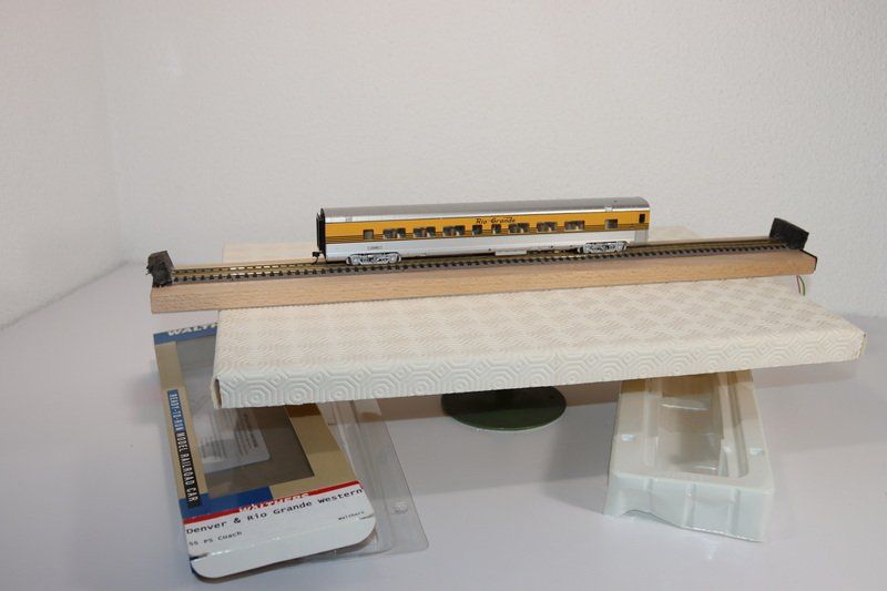 Walthers Modellini di ferrovie: Walthers US Wagen ( 491) – Usato da Kerzers venduto da Winu64