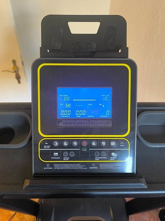 Hometrainer: Laufband Zusammen Klappbar – Usato da Dozwil venduto da Swisscoat1