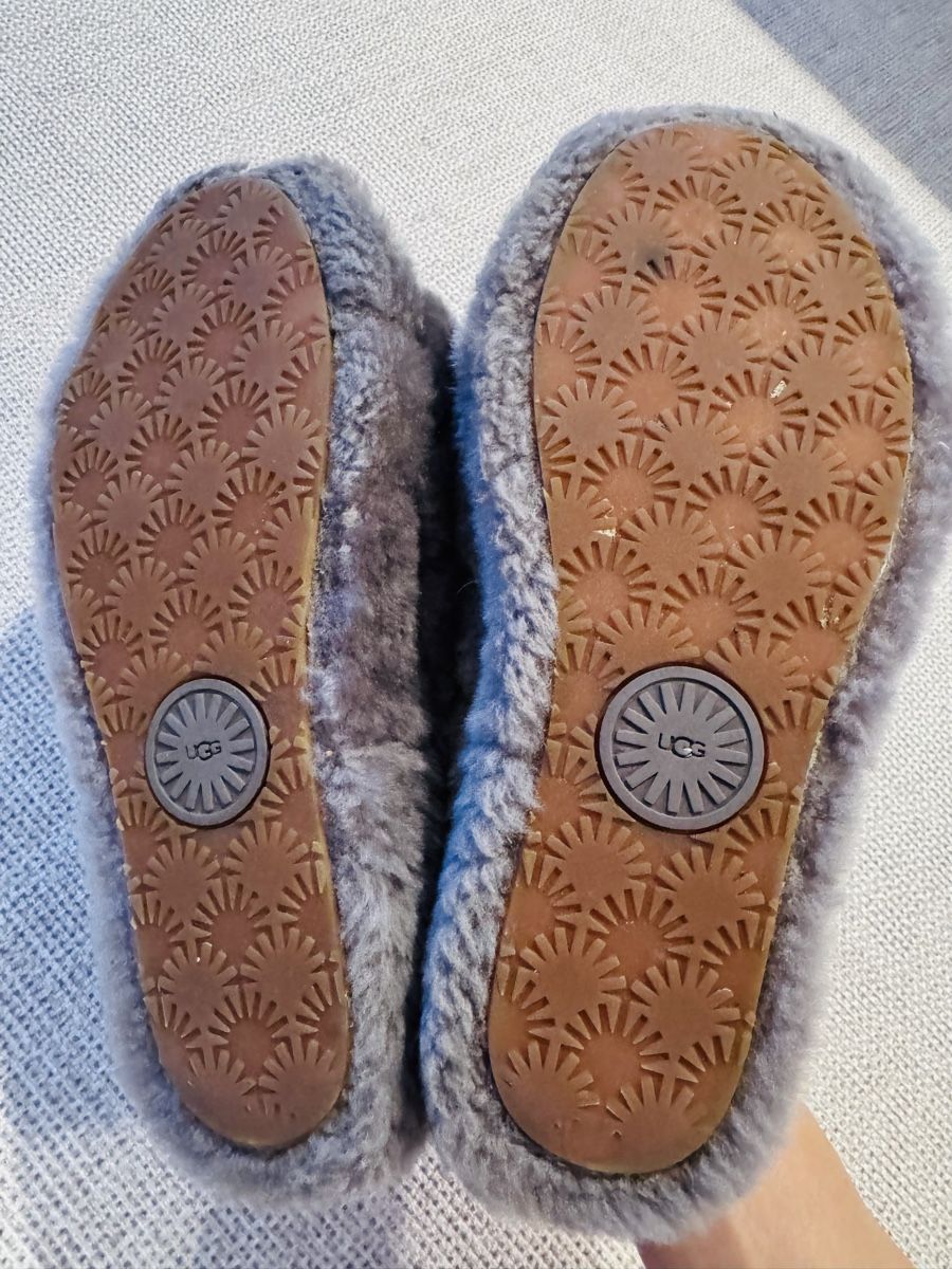 Ugg Chaussures femmes: Ugg shoes – D'occasion à Zürich par agi_j875 3