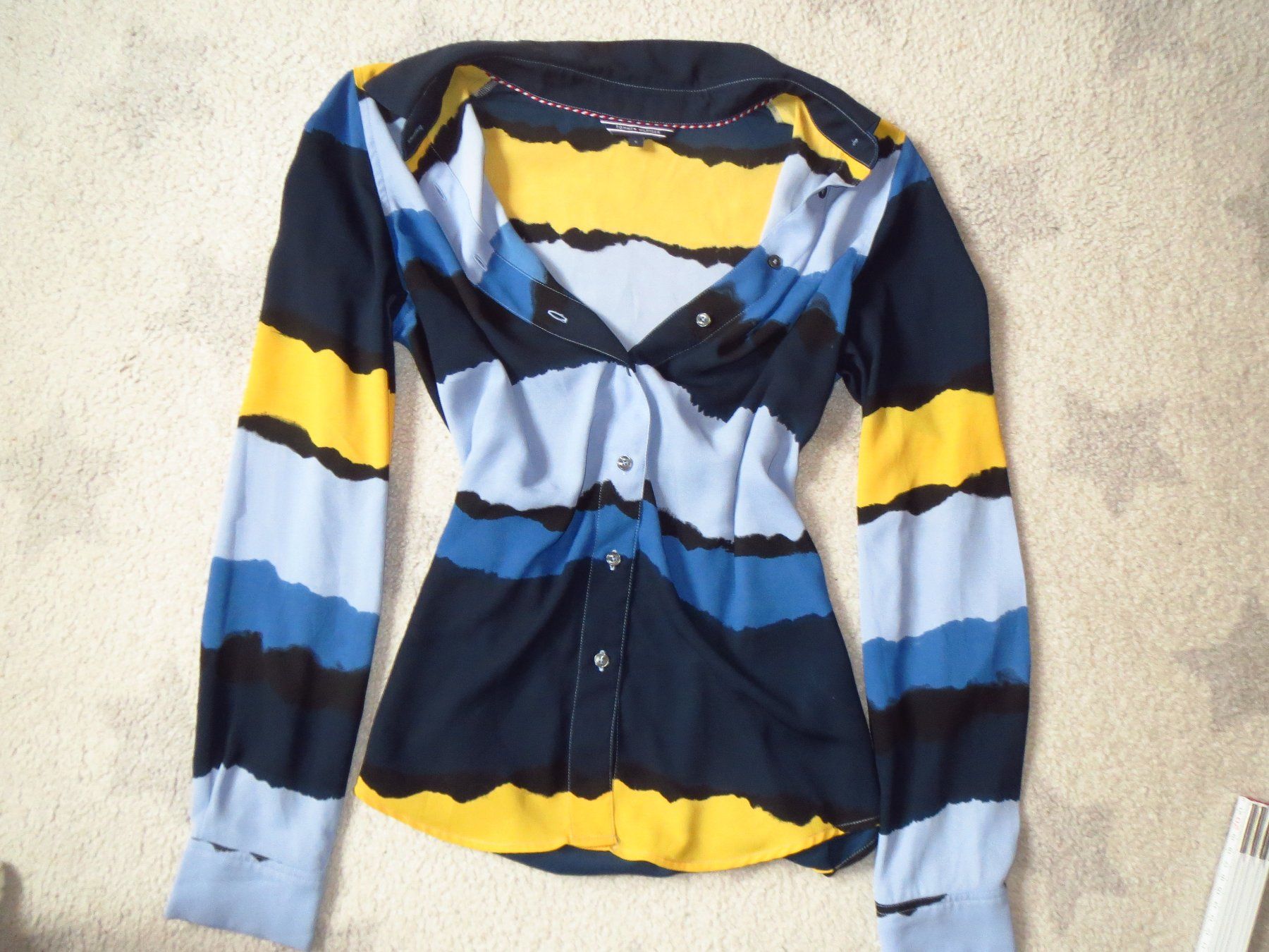 Tommy Hilfiger Chemisiers: NEUE TOMMY HILFIGER Damen Bluse Gr 6 – Neuf (Voir description) à Kiental par Anna8702 2