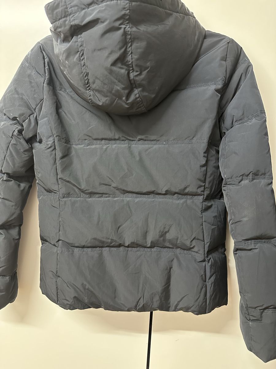 Woolrich Giacche: Woolrich jacke + mit einem Echtfellkragen – Usato da Basel venduto da fam_fky6 3