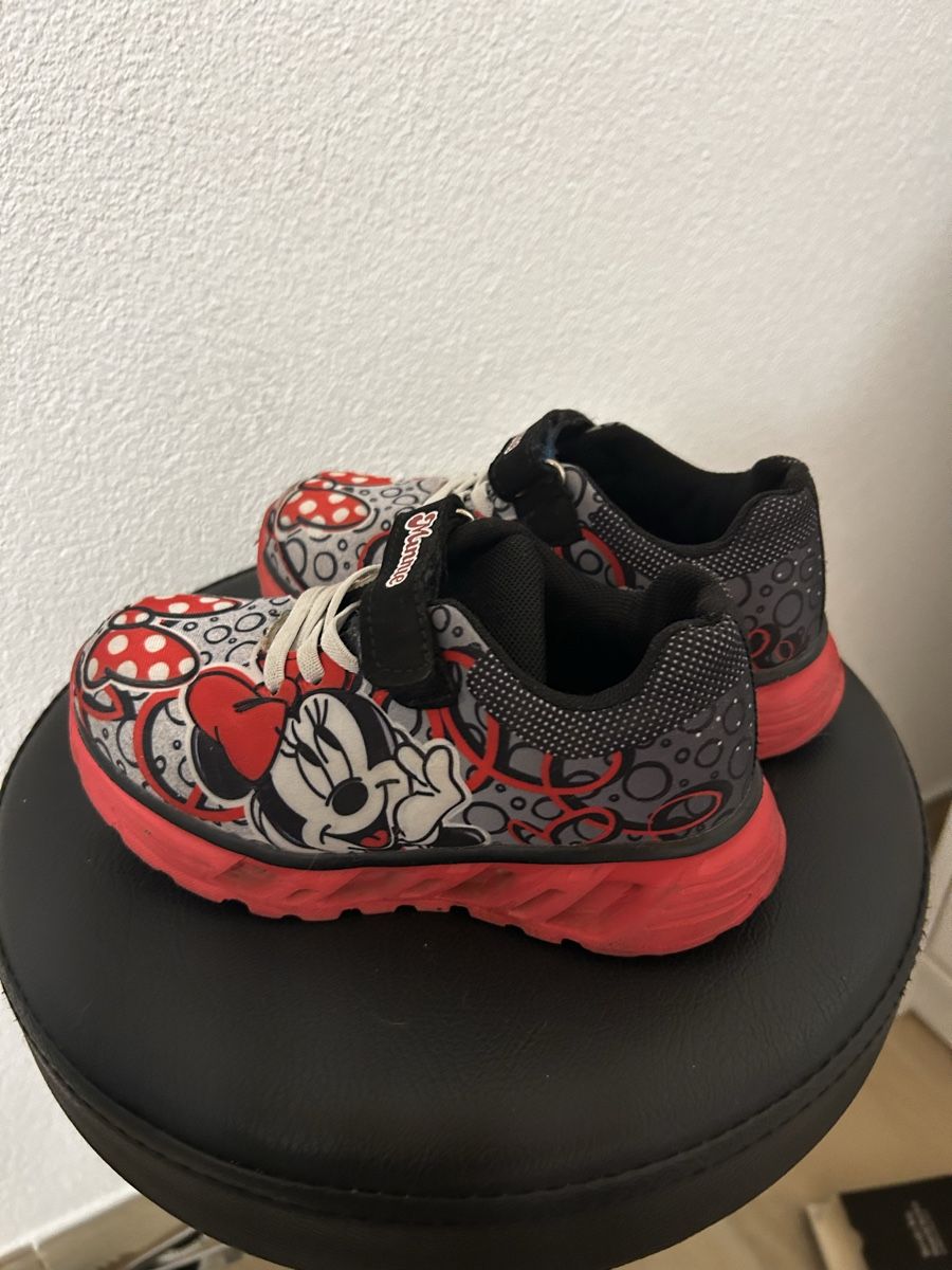 Scarpe per ragazzi: Scarpe con luci – Usato da Bodio TI venduto da mel_6pmm