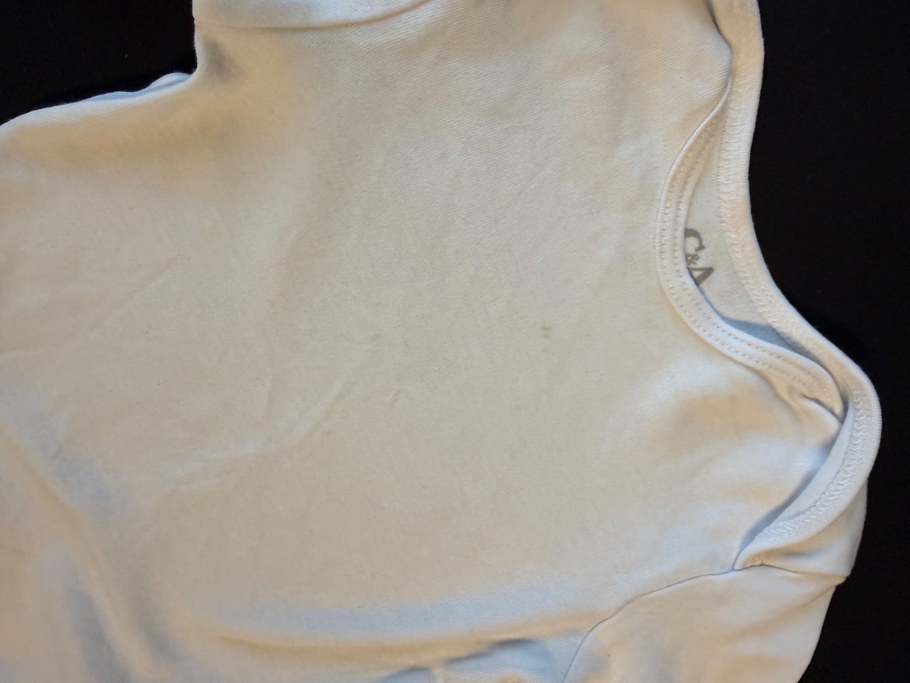 Pyjamas: Body und Strampler Gr.6-9M / 74 – D'occasion à Bettwiesen par Maori6 1