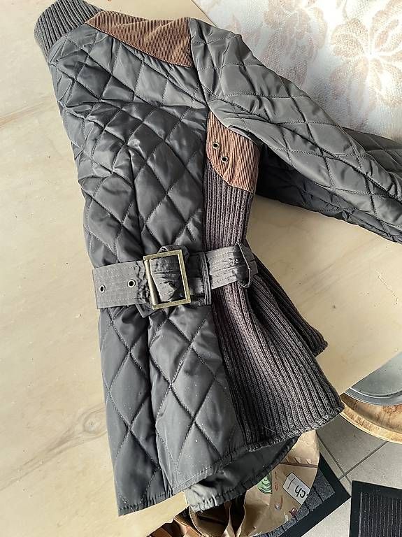 Zara Giacche: Übergangsjacke von Zara – Usato da Magden venduto da Si-mo-ne