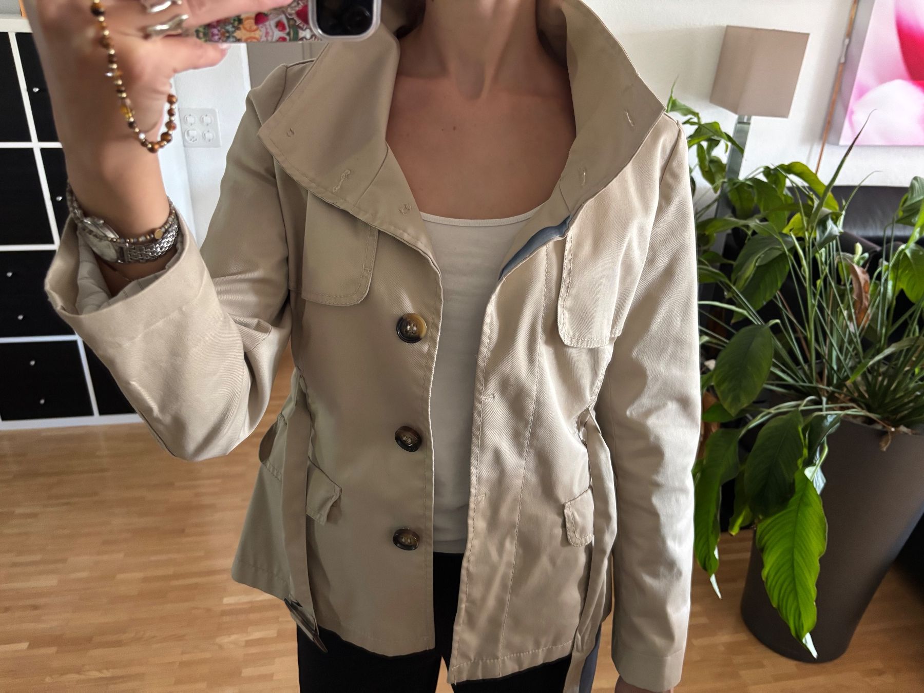 H&M Giacche: Damen Jacke beige – Usato da Rhäzüns venduto da Nadl77 3