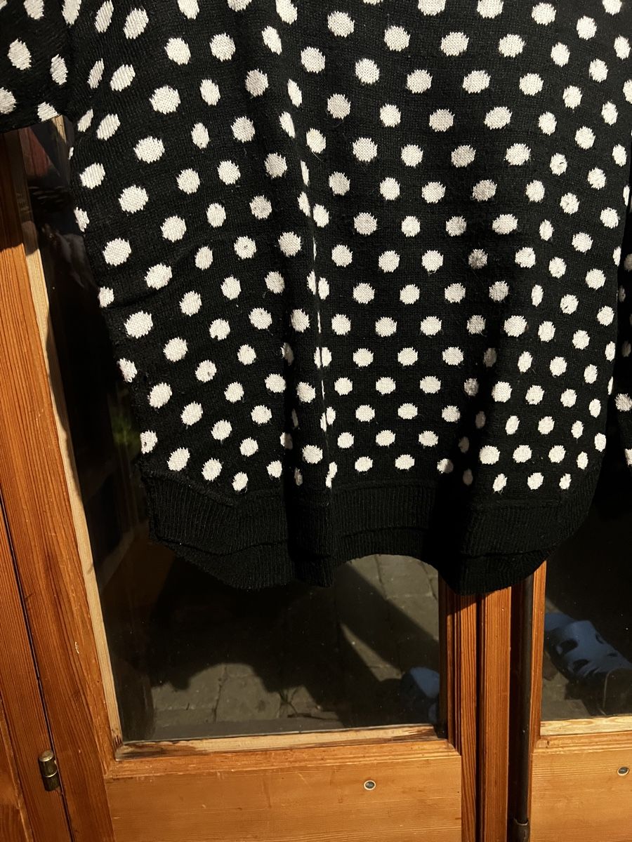 H&M Maglioni & Felpe: Schwarzer H&M Pullover mit Punktemuster, Grösse XS, Top! – Usato da Bern venduto da fla_yj25 1