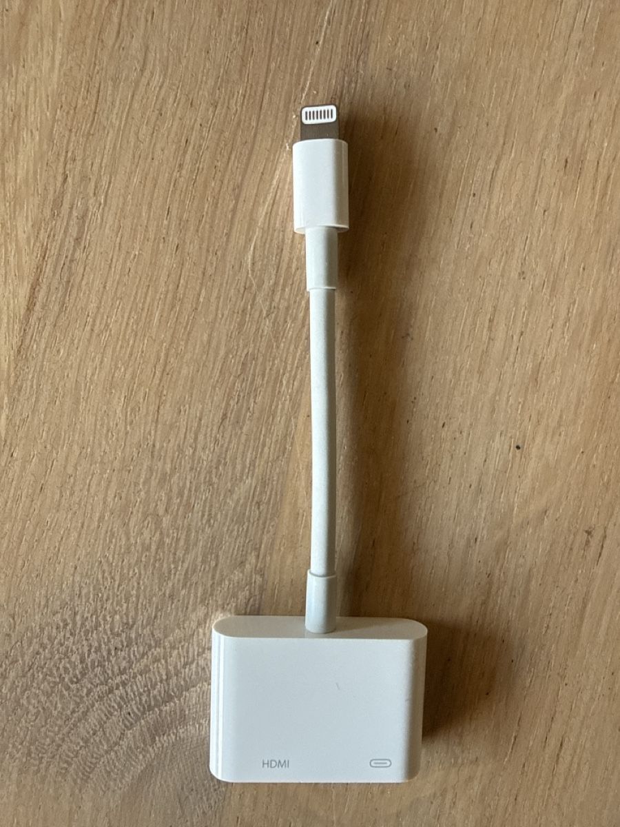 Apple Unità & Adattatore: Original iPhone Lightning to hdmi and usb-c – Nuovo (secondo la descrizione) da Genève venduto da hai_2rp8