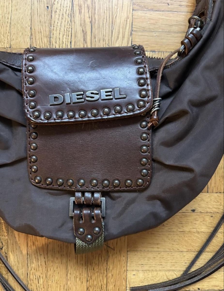 Diesel Borse: Diesel hand bag – Usato da Pully venduto da car_rwv6 1