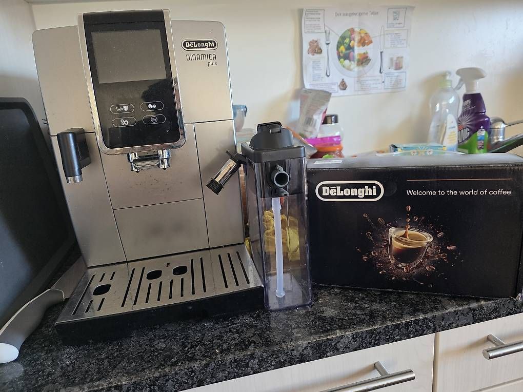 Macchine per caffè & Macchine per espresso: de longhi dinamica plus – Usato da Welschenrohr venduto da finnocente