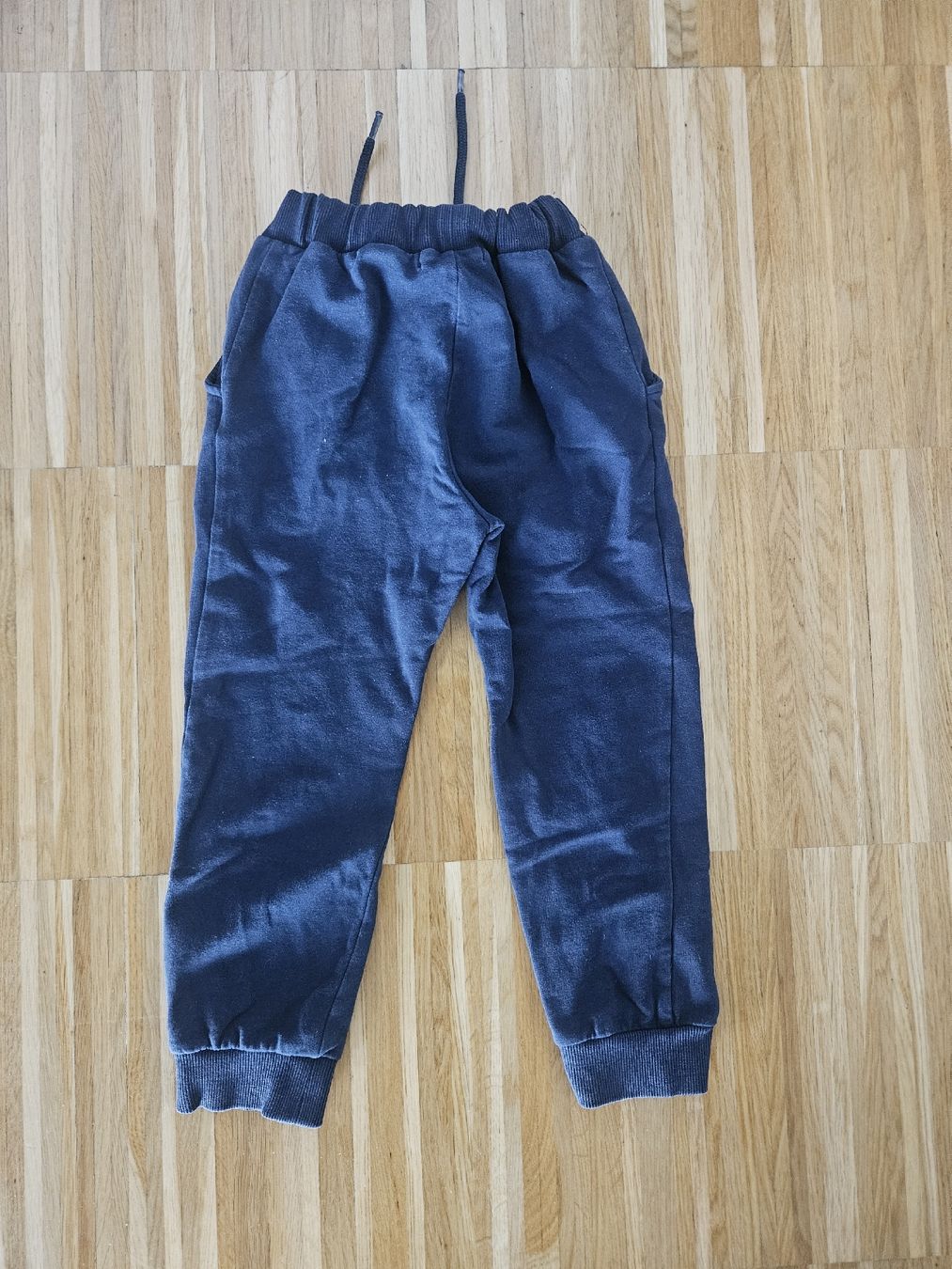 Name It Pantaloni: Peppa Piq Trainerhosen Grösse 98 – Usato da Zürich venduto da ariko01 1