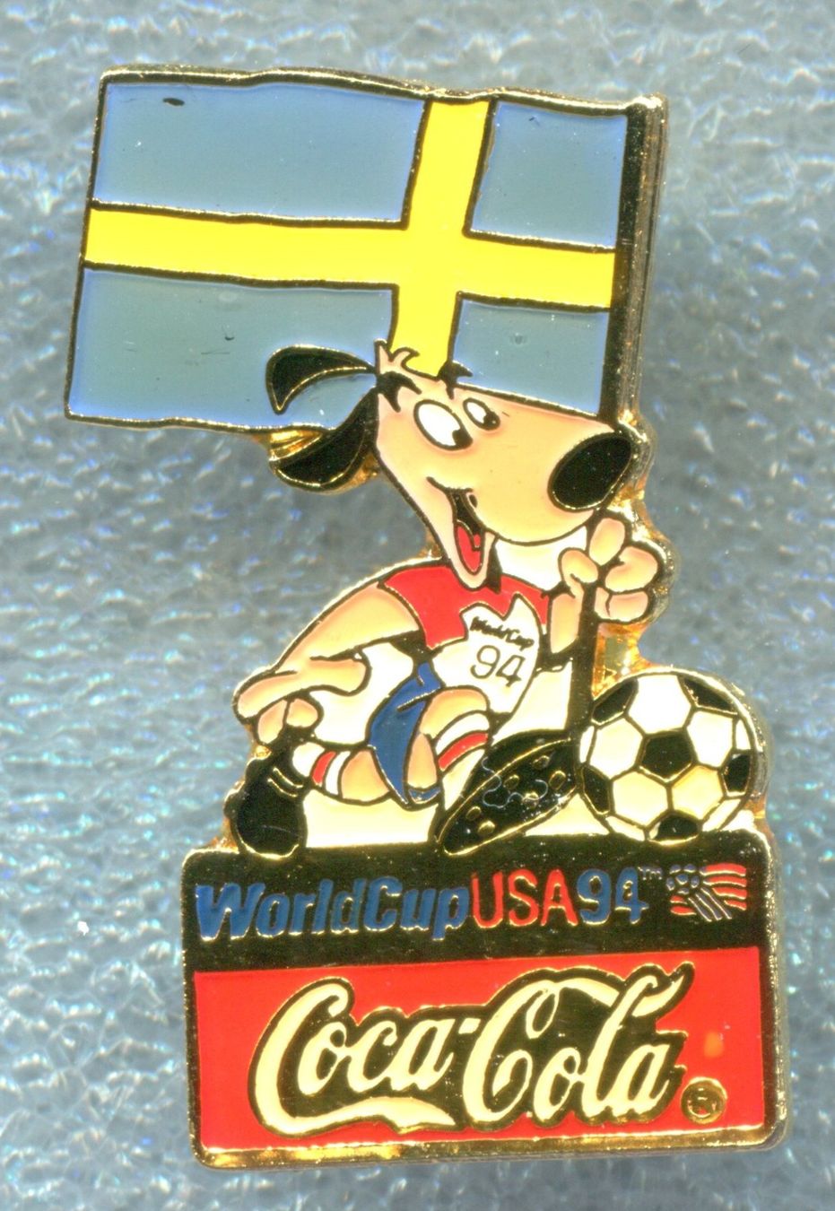 Coca-Cola Plaketten & Abzeichen: Coca Cola  WM'94  Schweden – Gebraucht aus Winterthur von Sammleroase