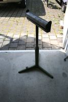 Rollenbock höhenverstellbar Metall grün gebrauchter Zustand