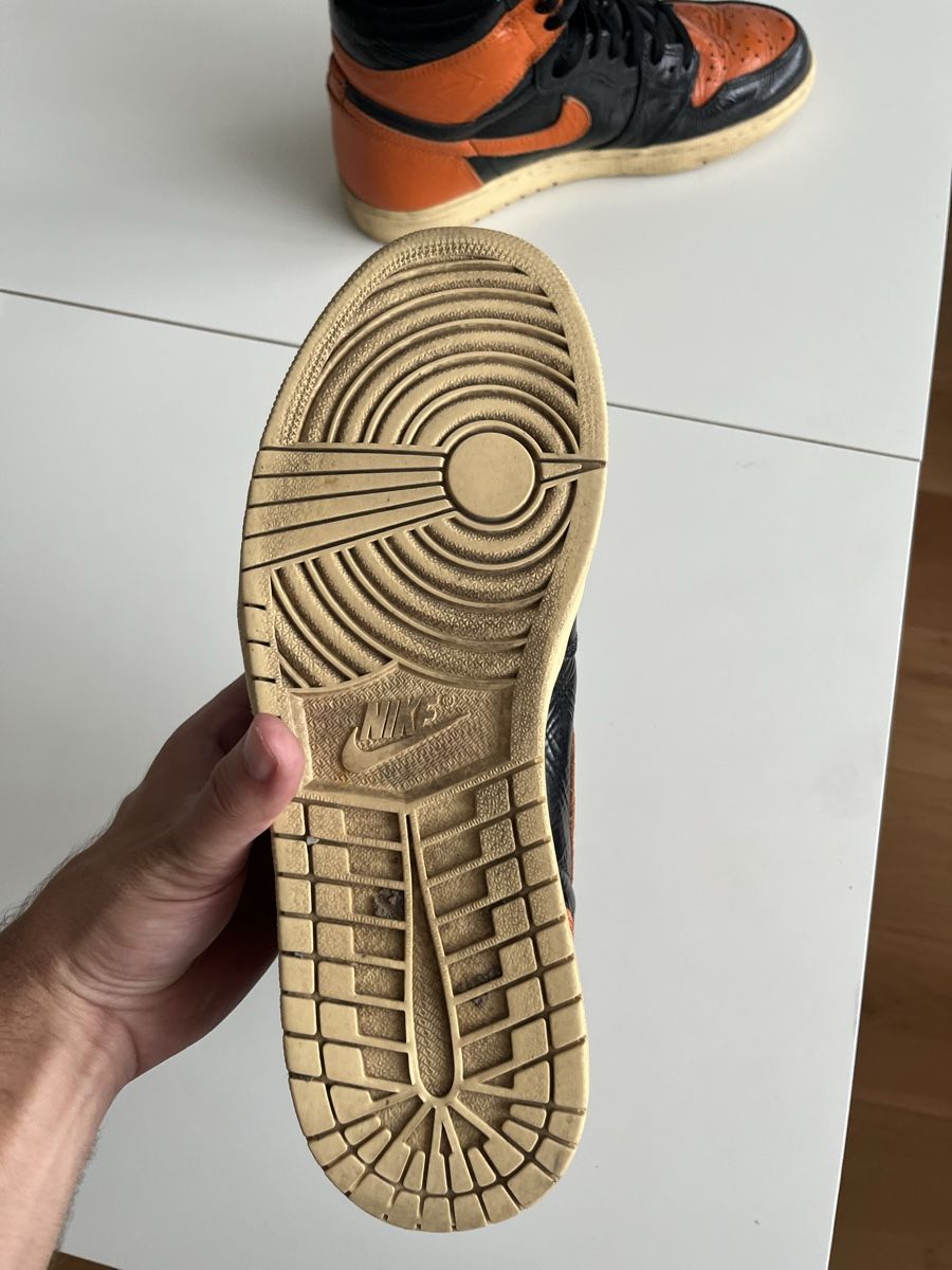 Jordan Scarpe da uomo: Nike Air Jordan 1 Reversed Shattered Backboard – Usato da Nussbaumen AG venduto da damalone 3