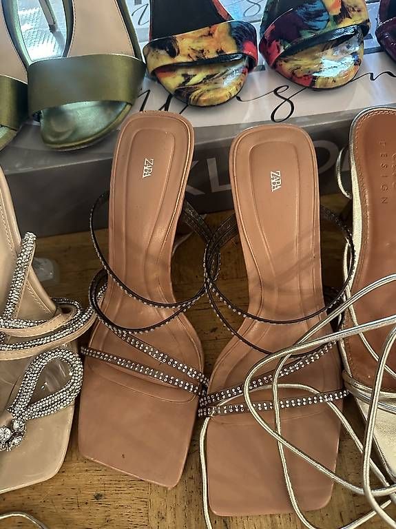 Zara Scarpe da donna: Diverse Heels von Zara/Mango/Asos – Usato da Dietikon venduto da meg_6nyg 2