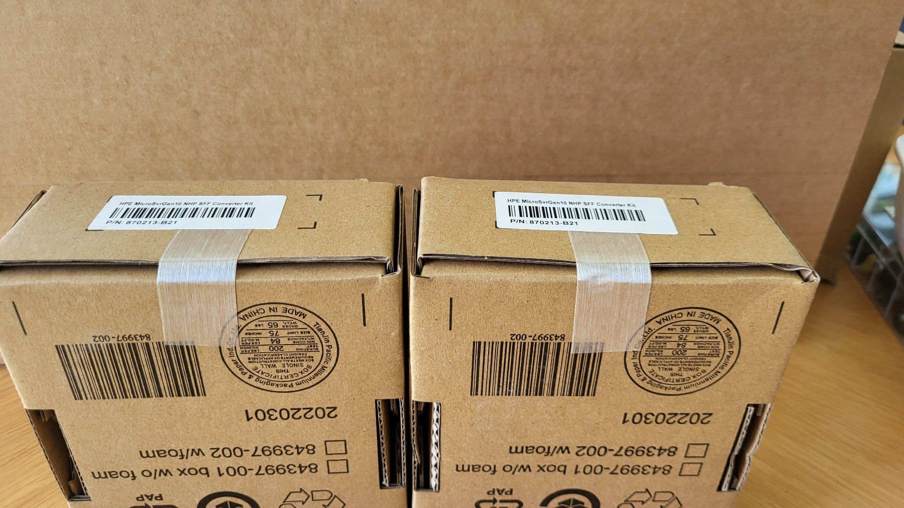 Hewlett Packard Server: 2x HPE MicroSrvGen10 NHP SFF Konverter Kit – Nuovo e nell'imballaggio originale da Unterägeri venduto da Kowi1 1