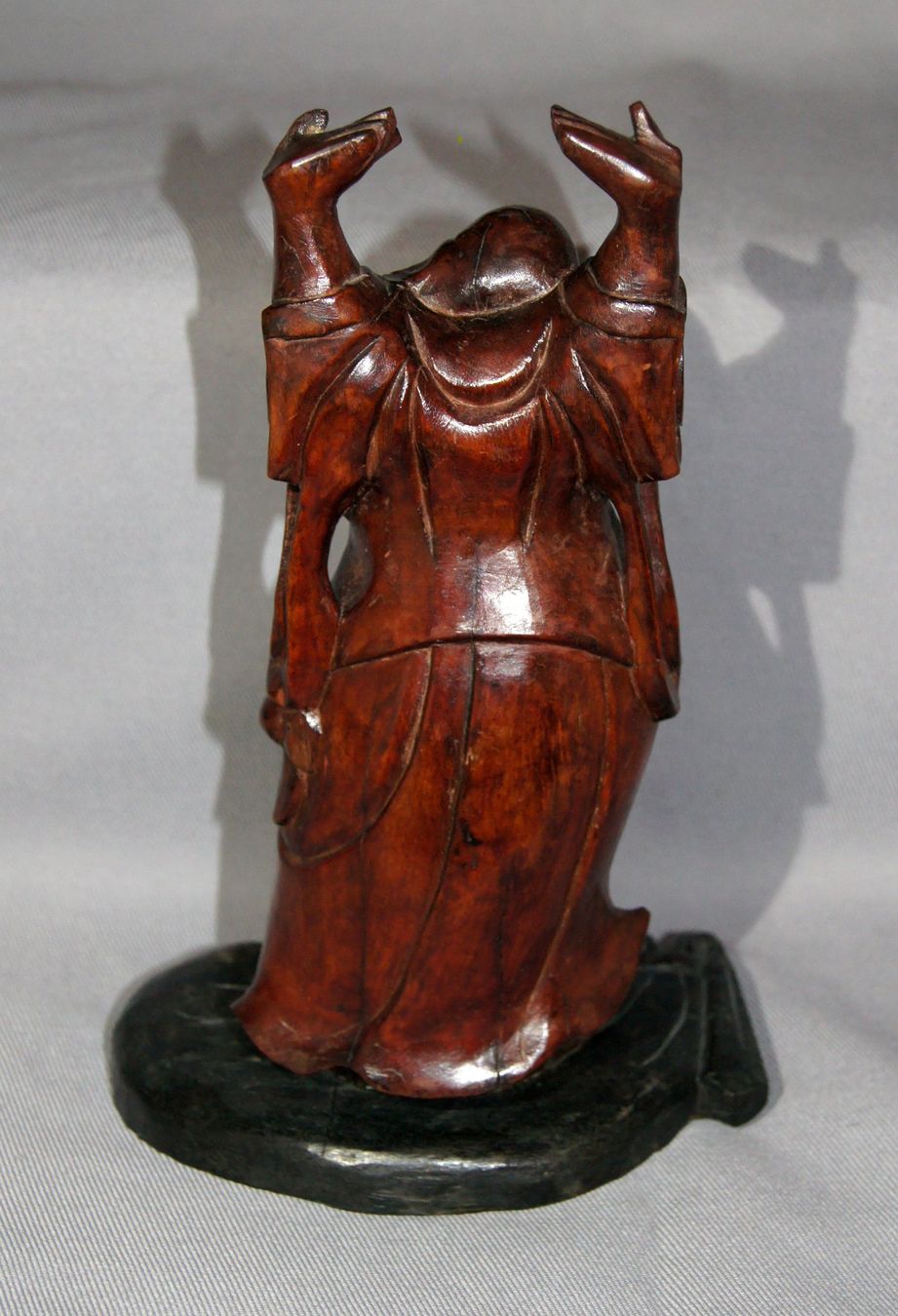 Figuren: Antiker stehender «Happy Buddha» – Gebraucht aus Geroldswil von ARTEFACTO 5