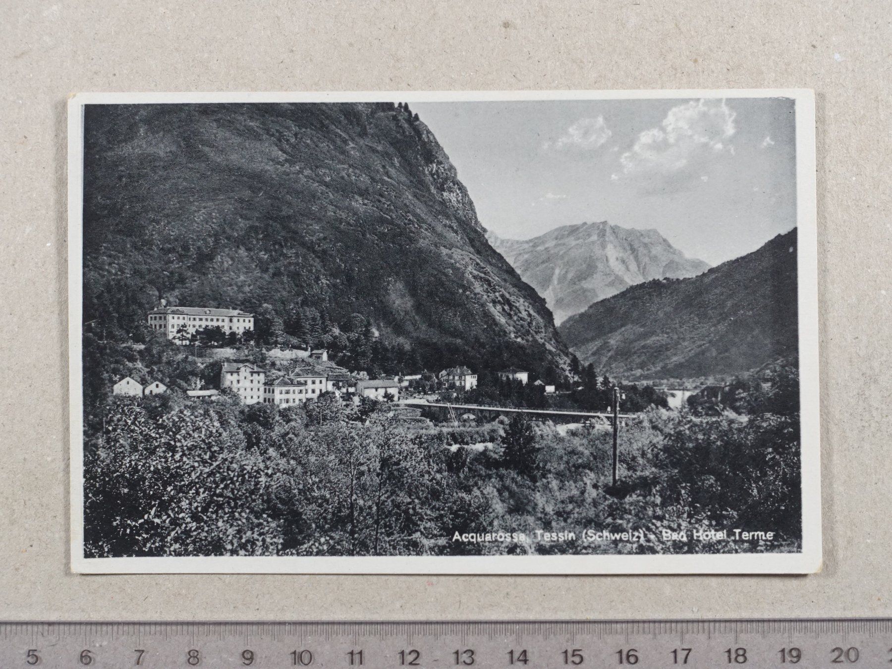 Cartoline postali: Acquarossa, Bad Hotel Terme, 1952 – Usato da Lenzburg venduto da fh1