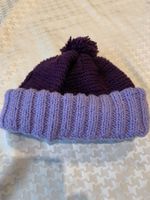 Bonnet tricoté à la main