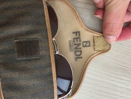 Occhiali da sole Fendi vintage con custodia