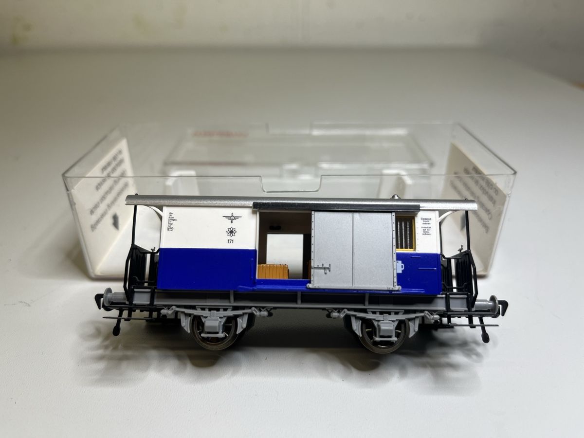 Fleischmann Modelleisenbahnen: Fleischmann Edelweiss Gepäckwagen – Neu (gemäss Beschreibung) aus Adlikon von Tonda01 1